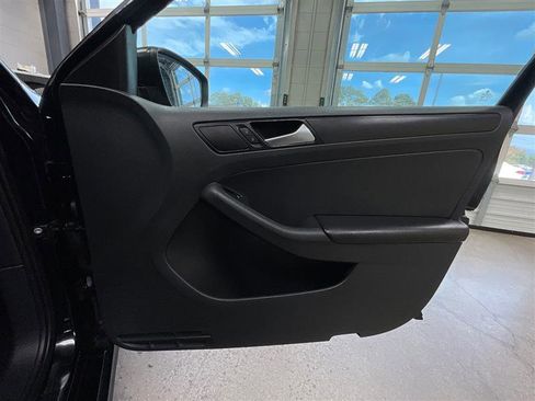 Used 2016 Volkswagen Jetta S FWD image 24