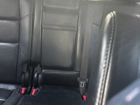Used 2019 Jeep Grand Cherokee Limited AWD/4WD image 6