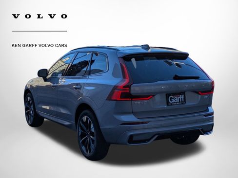 New 2026 Volvo XC60 B5 Plus w/ Climate Package image 5