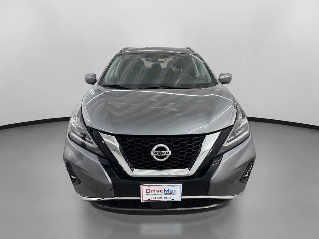 Used 2022 Nissan Murano SV AWD/4WD image 2