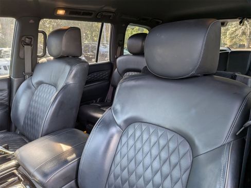 Used 2021 INFINITI QX80 Sensory w/ All-Season Package image 15