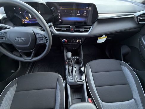 New 2026 Chevrolet TrailBlazer LT w/ Midnight Edition FWD image 13