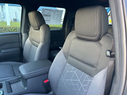 New 2026 Nissan Frontier SV AWD/4WD image 22
