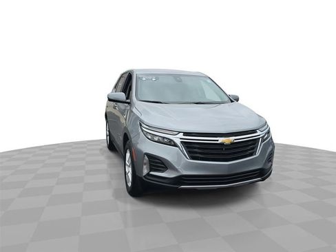 Certified 2023 Chevrolet Equinox LT FWD image 3