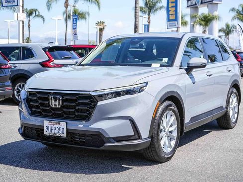 Used 2025 Honda CR-V EX image 3
