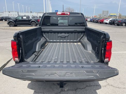 New 2024 Chevrolet Colorado Z71 w/ LPO, Dark Essentials Package image 11