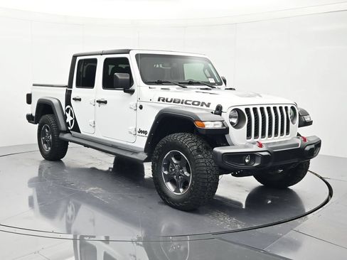 Used 2023 Jeep Gladiator Rubicon w/ Trailer Tow Package AWD/4WD image 3