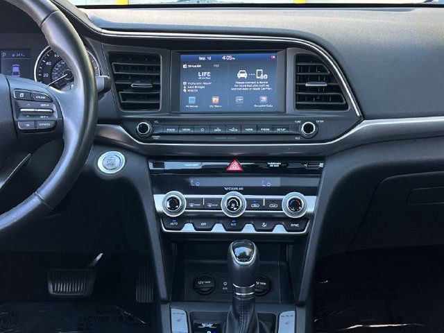 Used 2020 Hyundai Elantra Value Edition w/ Cargo Package (C1) FWD image 32