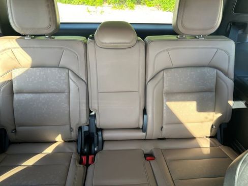 Used 2025 Lincoln Navigator Black Label AWD/4WD image 20