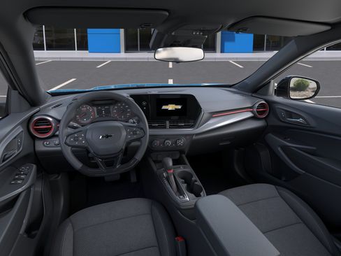 New 2026 Chevrolet Trax RS w/ Driver Confidence Package FWD image 24