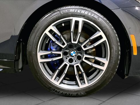 Used 2024 BMW 540i xDrive w/ Premium Package AWD/4WD image 10