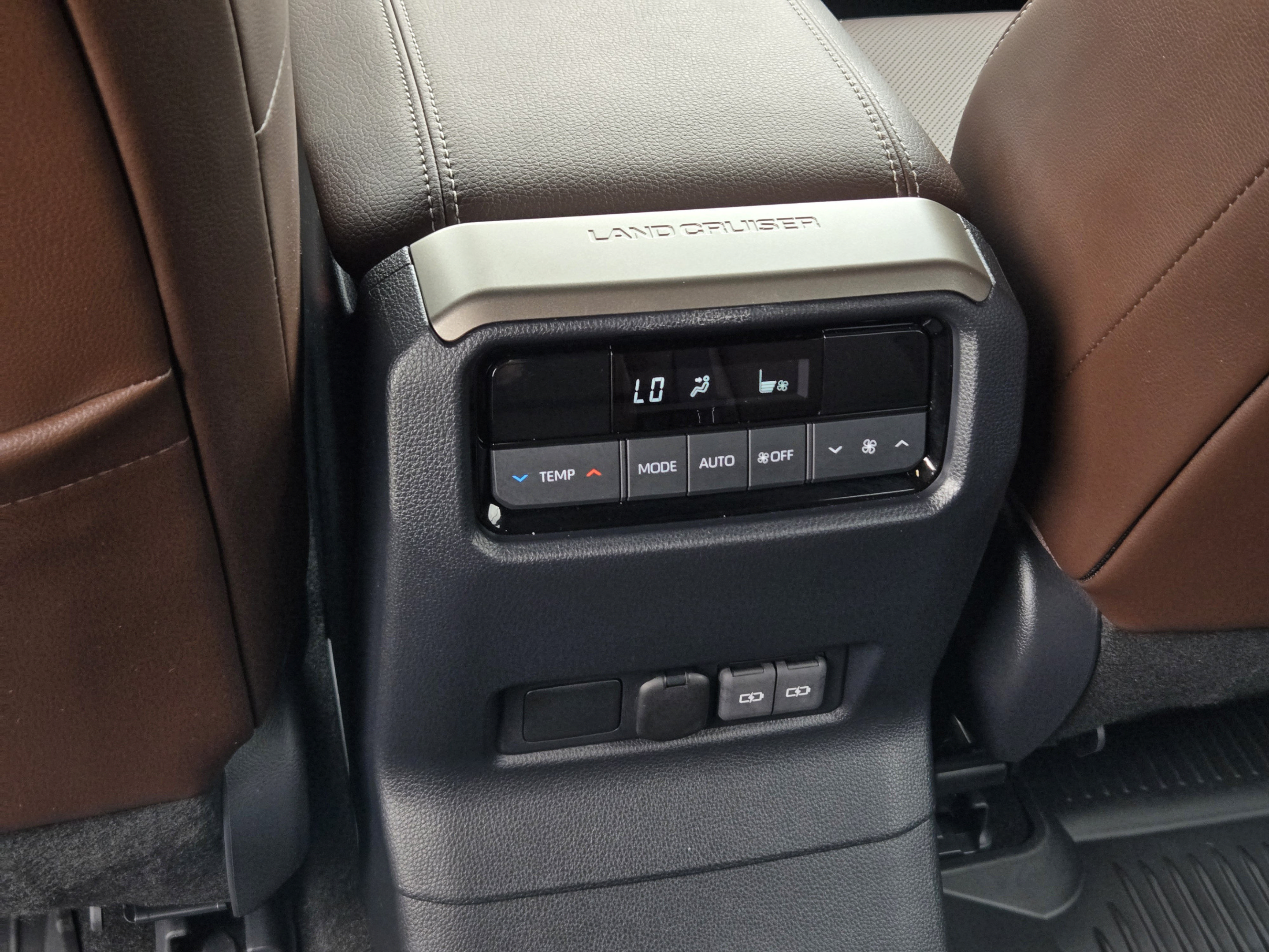 Used 2026 Toyota Land Cruiser AWD/4WD image 29