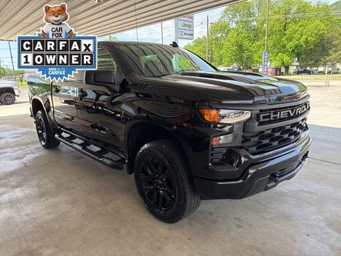 Used 2025 Chevrolet Silverado 1500 Custom Trail Boss w/ Turbomax Blackout Package AWD/4WD image 3