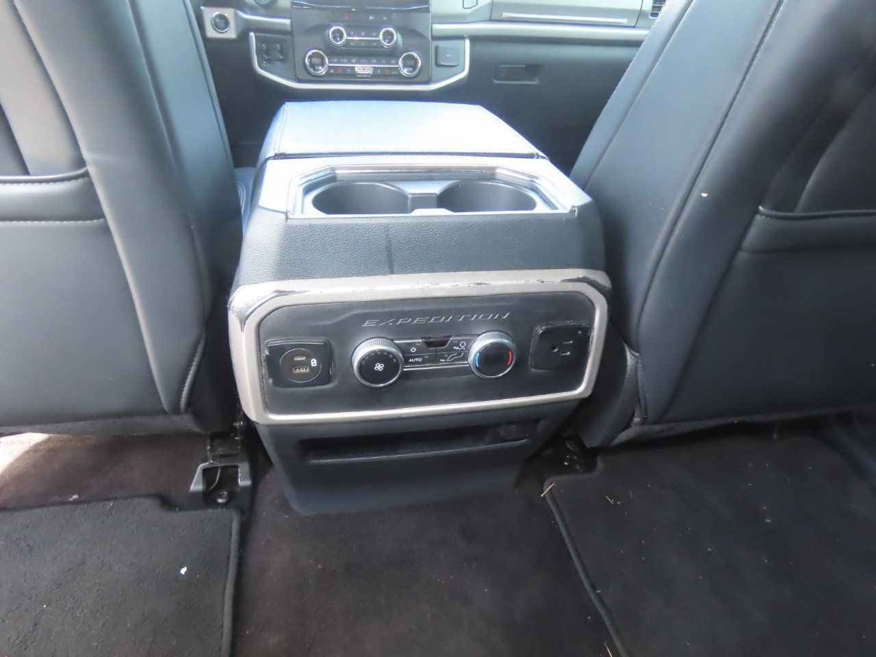 Used 2022 Ford Expedition Max XLT RWD image 23