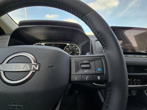 New 2026 Nissan Rogue SV FWD image 12