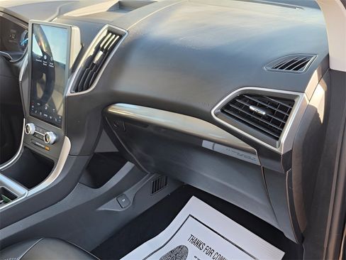 Certified 2023 Ford Edge SEL image 40