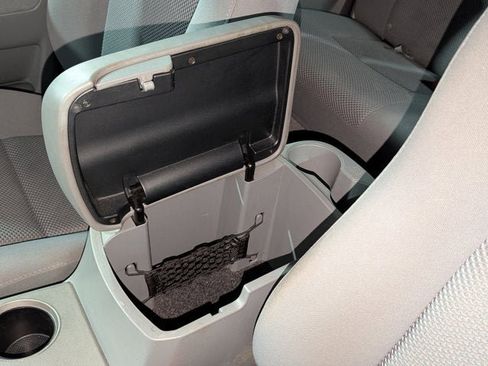 Used 2005 Toyota Tacoma PreRunner image 37