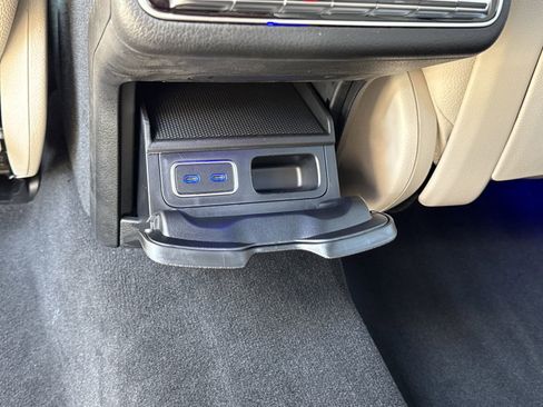 New 2026 Mercedes-Benz GLS 580 4MATIC image 16