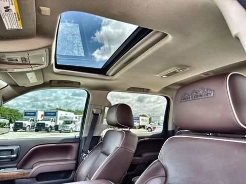 Used 2015 Chevrolet Silverado 1500 High Country w/ High Country Premium Package AWD/4WD image 22