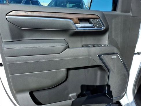 New 2026 GMC Sierra 1500 SLT w/ SLT Premium Plus Package image 13