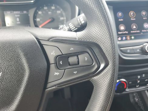 Used 2023 Chevrolet TrailBlazer LT FWD image 20