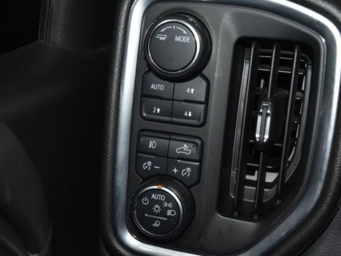 Used 2020 Chevrolet Silverado 1500 LT Trail Boss image 14