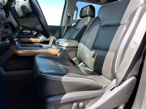 Used 2019 Chevrolet Silverado 3500 High Country AWD/4WD image 12