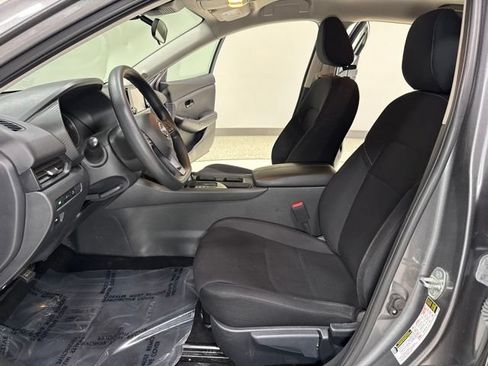 Used 2024 Nissan Sentra S FWD image 11