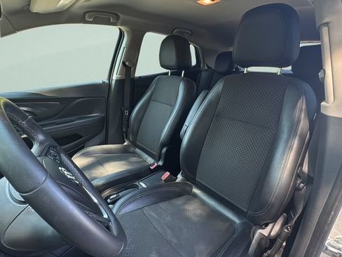 Used 2020 Buick Encore Preferred AWD/4WD image 12