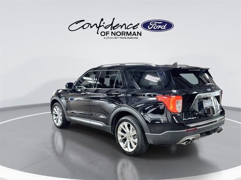 Used 2023 Ford Explorer Platinum w/ Technology Package image 6