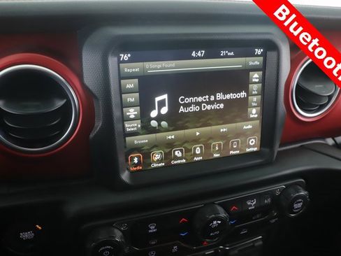 Used 2022 Jeep Gladiator Rubicon w/ Trailer Tow Package image 4