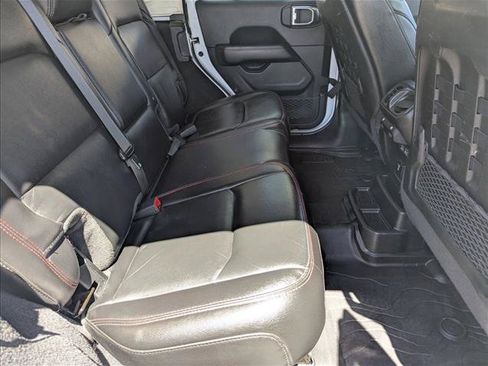 Used 2021 Jeep Wrangler Unlimited Rubicon AWD/4WD image 20