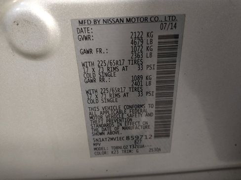 Used 2014 Nissan Rogue SV image 33