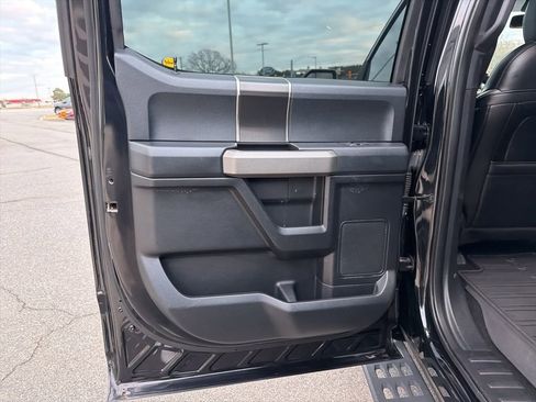 Used 2019 Ford F150 Raptor w/ Equipment Group 801A Mid image 15