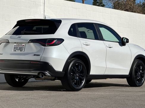 Certified 2026 Honda HR-V Sport image 8