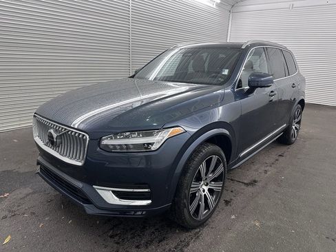 Certified 2024 Volvo XC90 B5 Plus w/ Protection Package Premier image 5