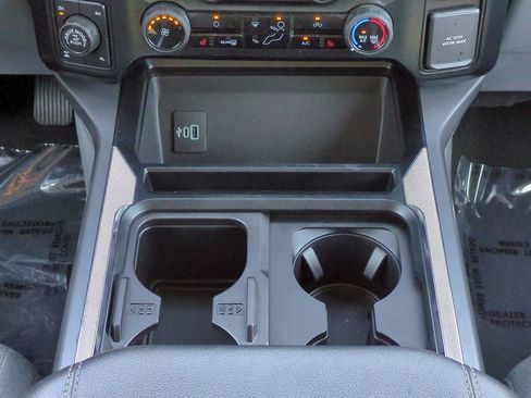 Used 2024 Ford F250 XLT w/ Tremor Off-Road Package image 19