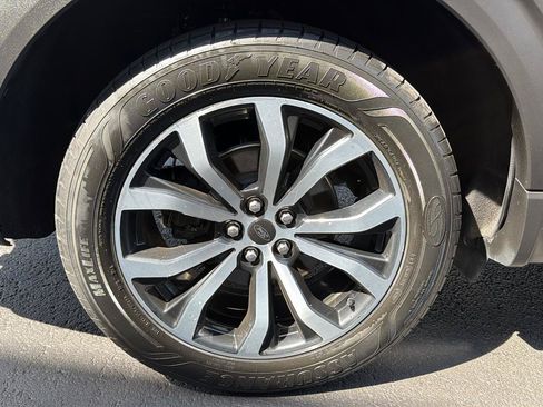 Used 2020 Ford Explorer ST w/ Premium Technology Package AWD/4WD image 52