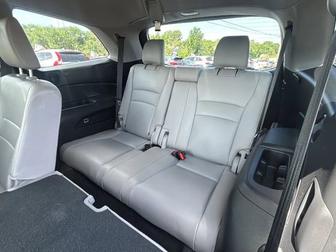 Used 2016 Honda Pilot EX-L image 5