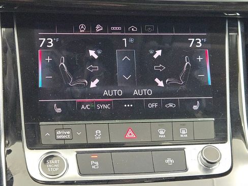 Used 2024 Audi Q7 3.0T Premium Plus image 35