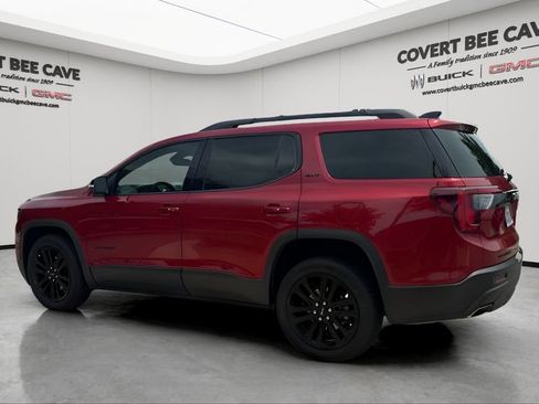 Used 2023 GMC Acadia SLT w/ Elevation Edition image 6