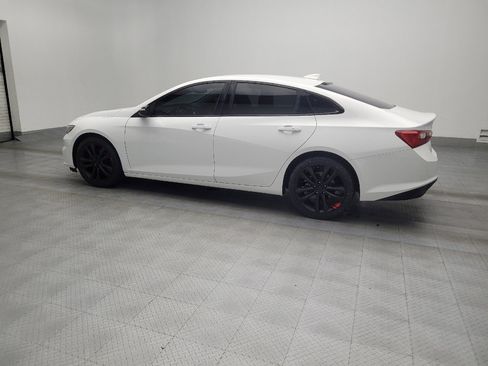 Used 2018 Chevrolet Malibu LT w/ Leather Package image 3