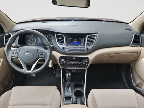 Used 2017 Hyundai Tucson SE w/ SE Popular Package 02 FWD image 14