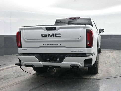 Used 2025 GMC Sierra 1500 Denali Ultimate image 10