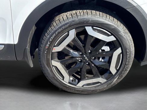 New 2025 Kia Telluride EX image 9