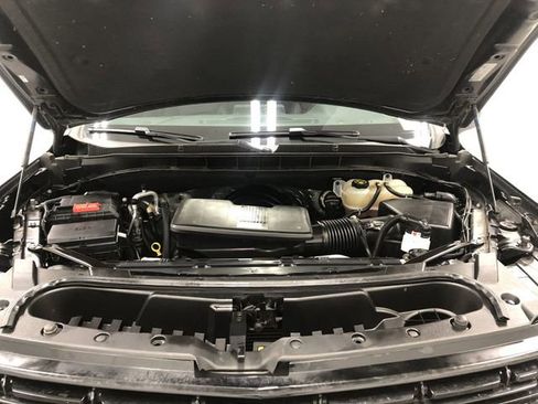 Used 2023 Chevrolet Suburban RST w/ Sport Performance Package image 24