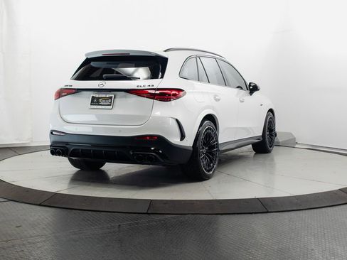 Used 2024 Mercedes-Benz GLC 43 AMG 4MATIC image 35