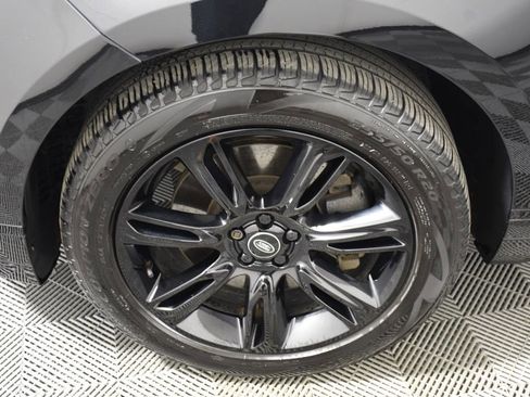 Used 2023 Land Rover Range Rover Velar R-Dynamic S image 11