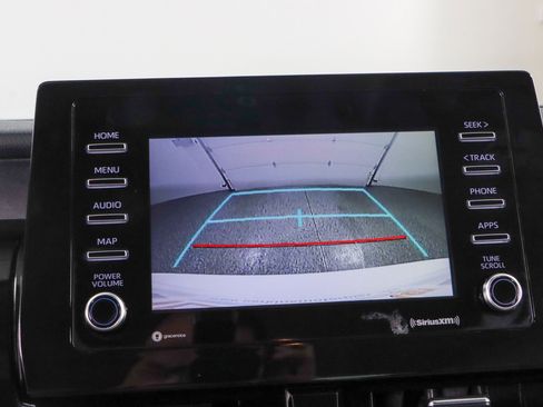 Used 2023 Toyota Camry SE FWD image 18