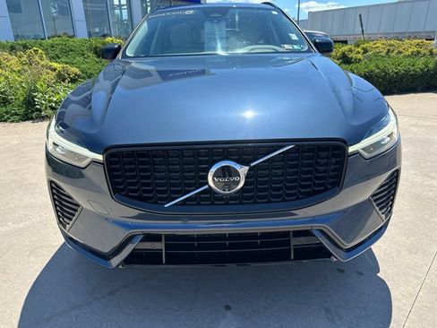 Certified 2024 Volvo XC60 B5 Plus w/ Protection Package Premier AWD/4WD image 2